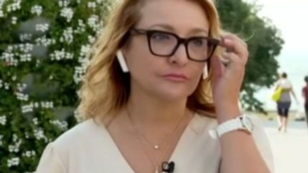 Проф. Христова заговори за война и посочи как Борисов да спре протестите