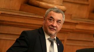 Валери Симеонов с взривяващ коментар пред БЛИЦ: Силово се опитват да притискат Борисов!