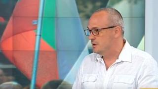 Политолози спорят дали Слави Трифонов е победителят от протестите ВИДЕО