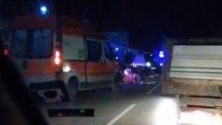 Първо в БЛИЦ! Вой на сирени в циганска махала в София  ВИДЕО 