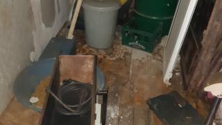 Полицаи влязоха в гаража на пловдивския бандит Мосю и изпаднаха в шок СНИМКА