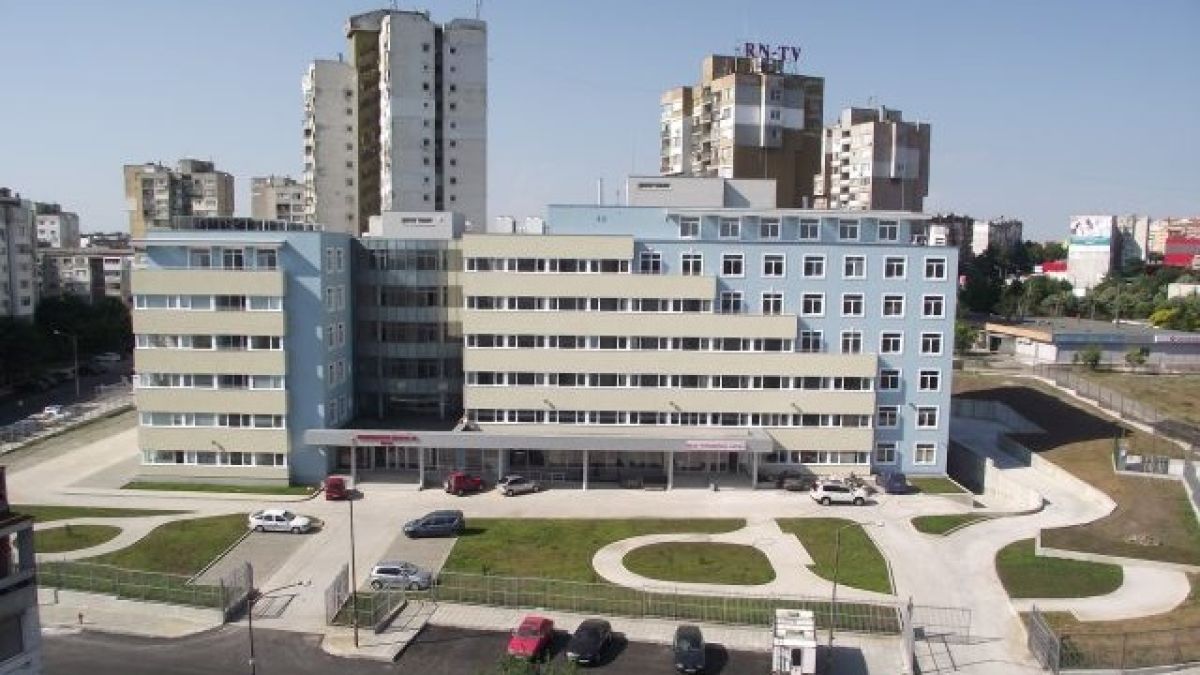 ДКЦ „Бургасмед“ с пробовмезане за експресен PCR тест за COVID-19 и през събота и неделя