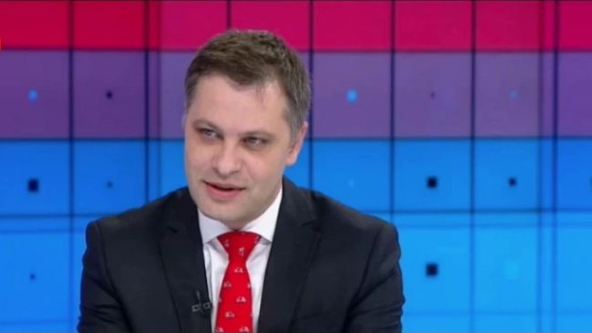 Александър Сиди: Очевидно протестът става, за да докара в парламента Христо Иванов