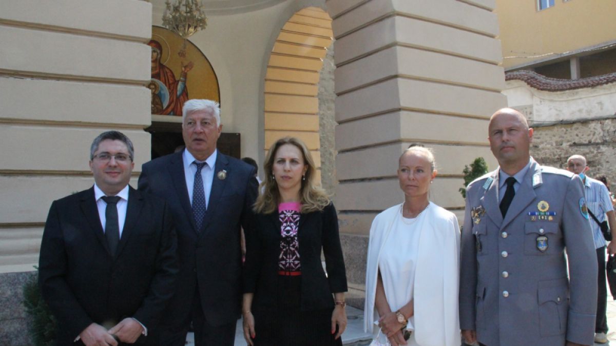 Марияна Николова: Рестарт е необходим