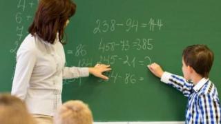 Страхотна финансова новина за всички учители 