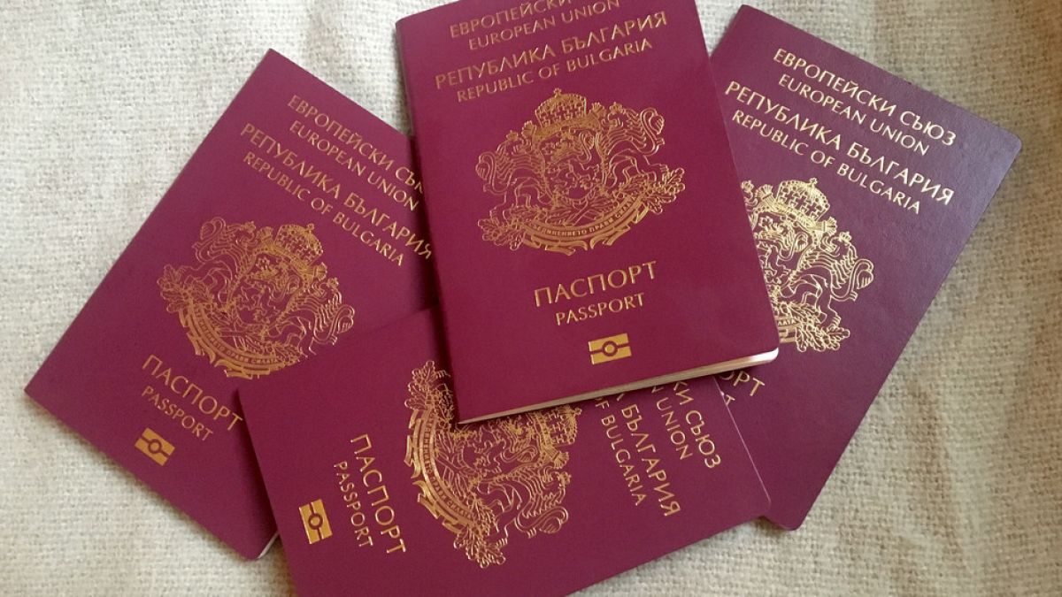 Полицията с важна информация за паспортните служби ВИДЕО
