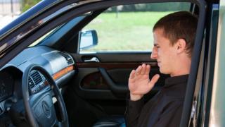 Експерти казаха как по мириса да определим повредата в автомобила