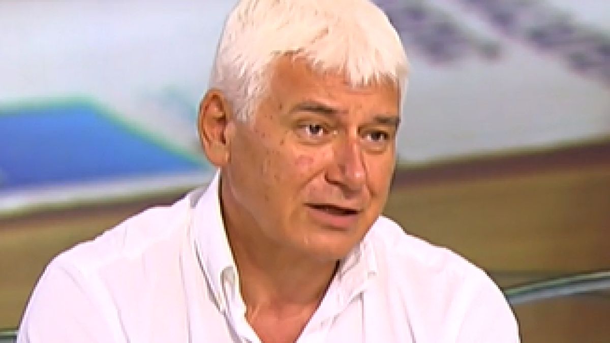 Проф. Киров за конституцията на ГЕРБ: Там има добри юристи, но се изложиха