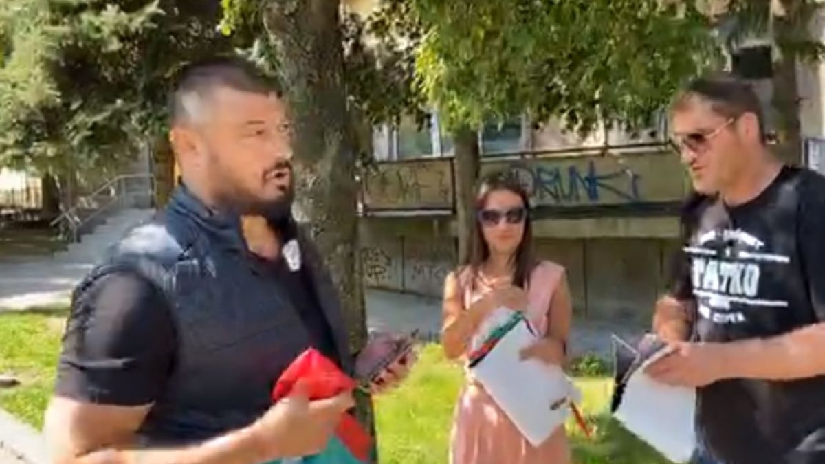 Бареков окупира централата на Христо Иванов НА ЖИВО