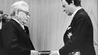 Нобелистът Канети, дарявал майка си само с червени рози, за да й напомнят  за България