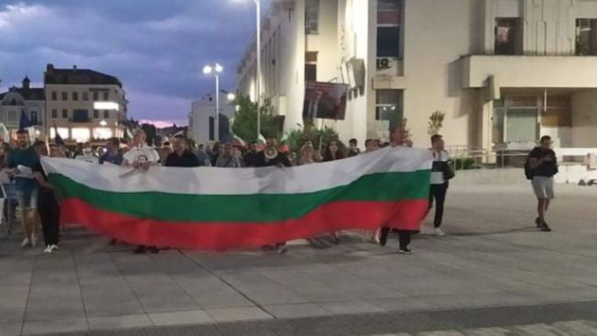 Скандални разкрития за организатора на протестите в Пловдив, оказа се...