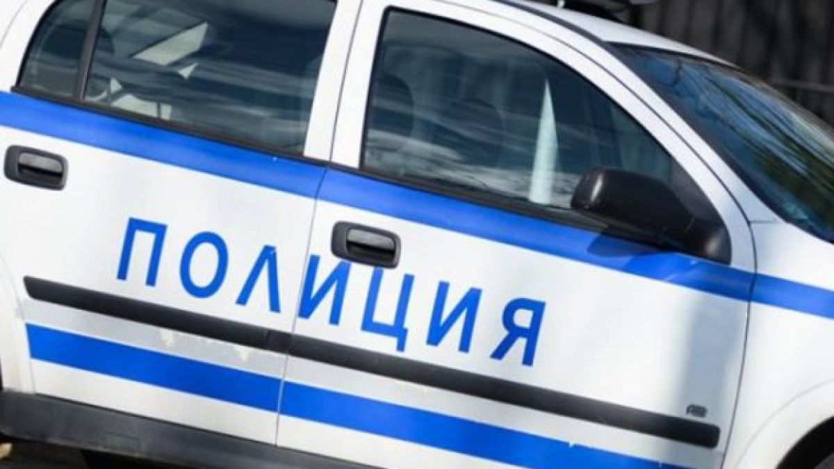Див екшън на бензиностанция в Слънчев бряг със звезда на "Пайнер" СНИМКА