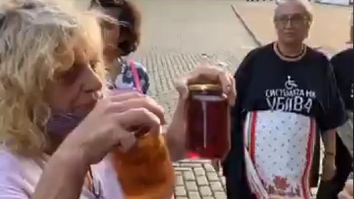 Андролова: Тъпотията на протестиращите взе невиждани размери ВИДЕО