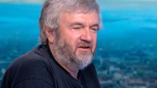 Теди Москов изби рибата с предложение как да се разберат Борисов и Радев