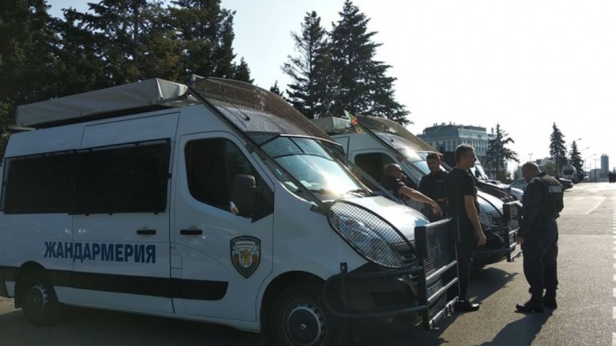Гешев посреща колеги и гости на Националното съвещание на Прокуратурата НА ЖИВО