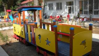 3-г. момиченце пострада при страшен инцидент в търновска забавачка 