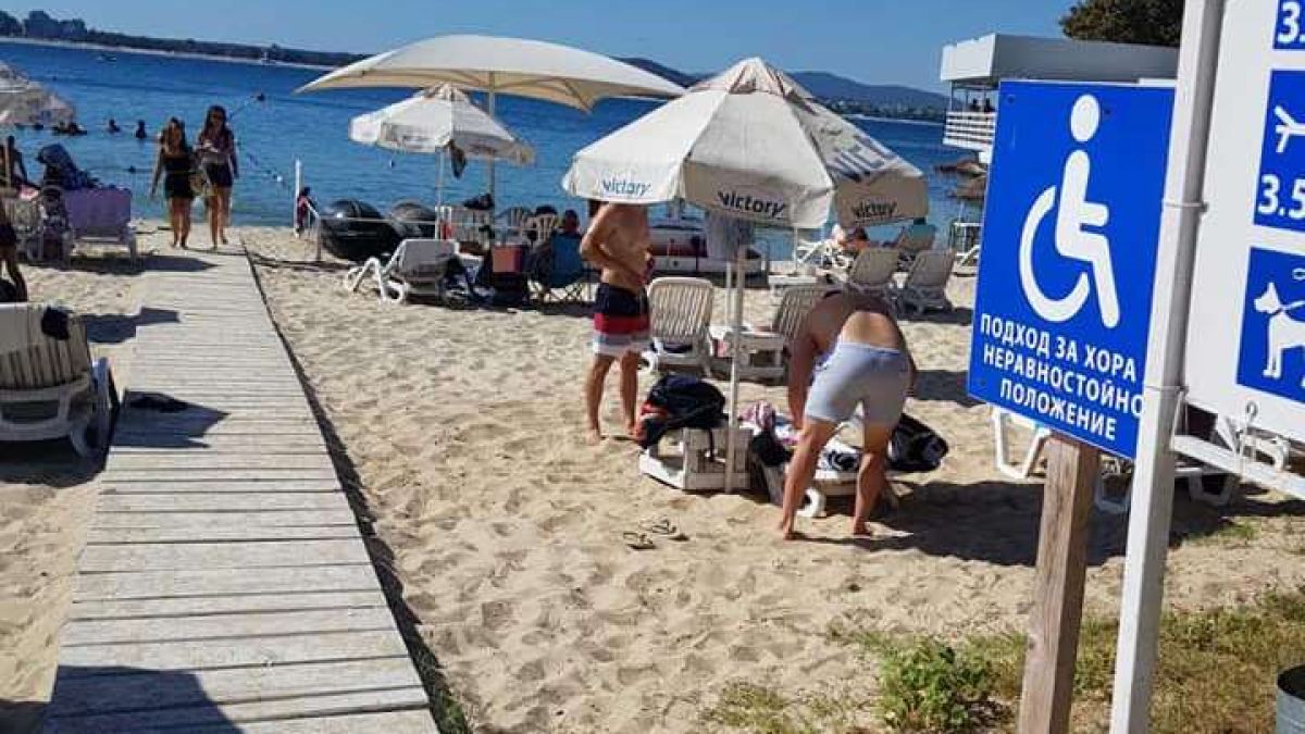 Майките от „Системата ни убива“ сътвориха поредния грозен скандал на морето ВИДЕО