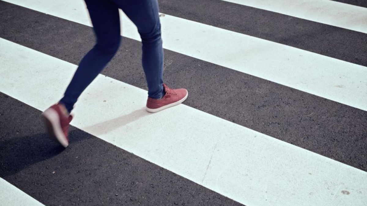 65-г. шофьор блъсна жена на пешеходна пътека в Русе