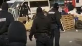 Извънредно в БЛИЦ! Спецакция на полицията премахна една от блокадите в София ВИДЕО