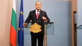 Радев с извънредно обръщение за сблъсъците на протеста ВИДЕО