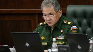Шойгу си сложи руската ваксина срещу COVID-19