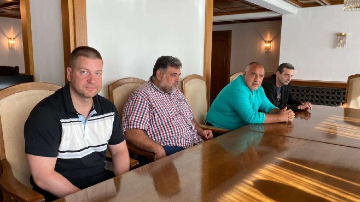 Премиерът свиква много важна среща, ето каква е темата 