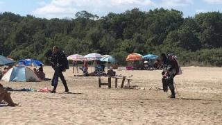 Първи СНИМКИ от жестоката трагедия с удавник в Синеморец 