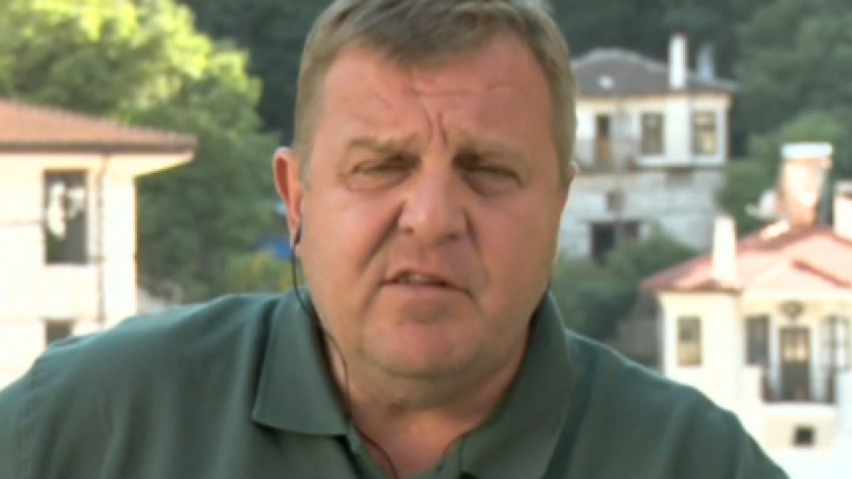Каракачанов каза може ли да има военен преврат в България