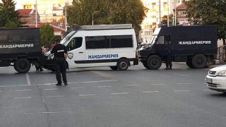 В Пловдив почерня от полиция и жандармерия, пиле не може да прехвръкне  СНИМКИ