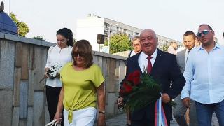Пловдивските социалисти пред Братската могила: България възкръсна с 9-ти септември 