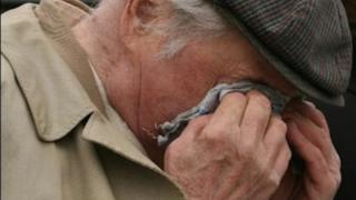 Изрод стори нещо ужасно на 95-г. дядо в Монтанско 