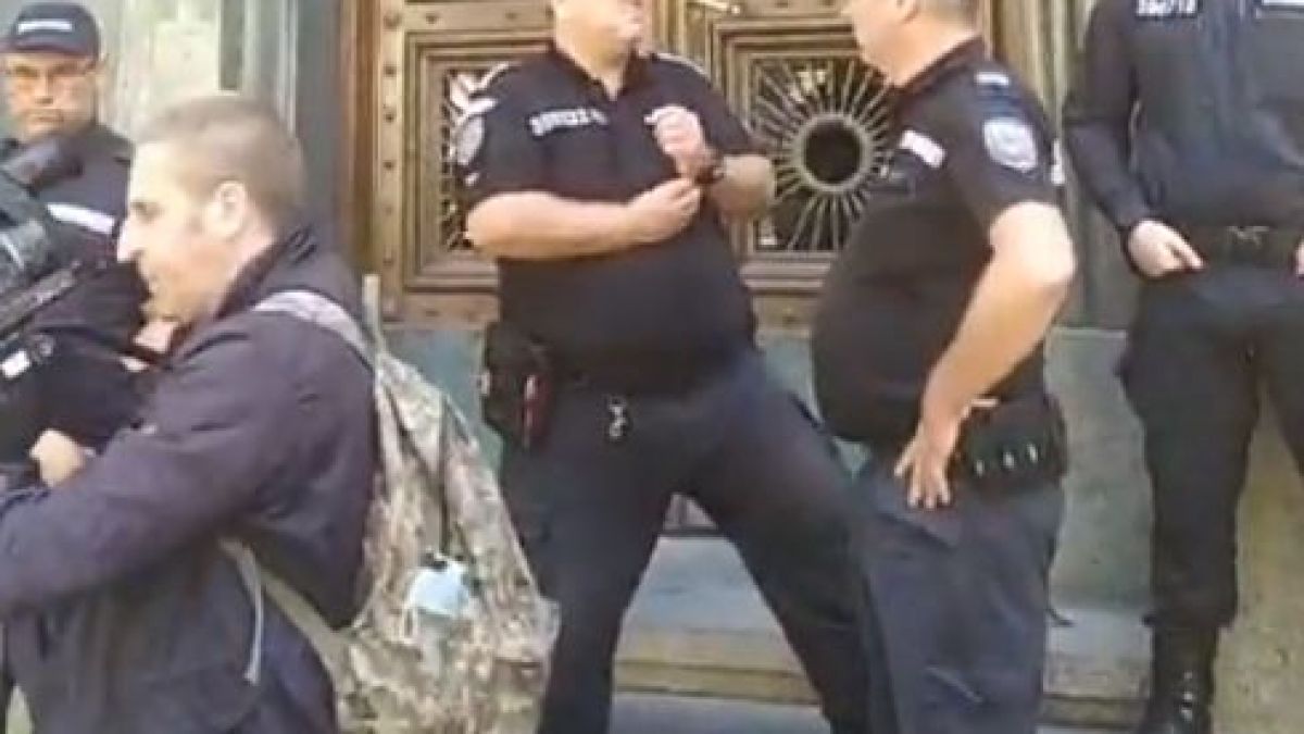 Обрат в Народното събрание след щурма на протестиращите!