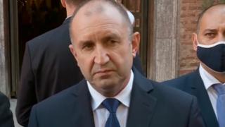 Радев оцени нахлуването на протестиращи в НС като нормално, защото... 