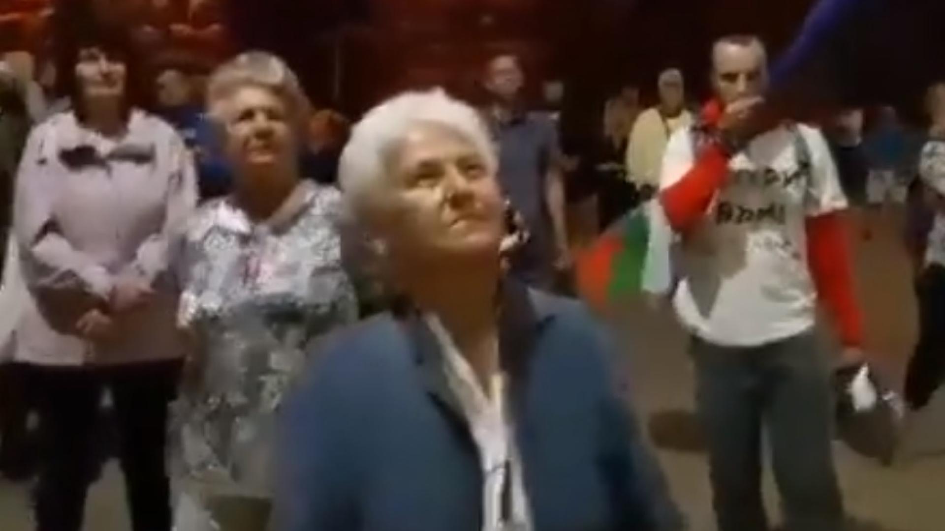 Ако види това ВИДЕО, "Отровното трио" ще разбере колко е жалко всичко