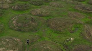 Странни израстъци се появяват на много места в Сибир