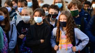 Порязаха мерките срещу К-19 в училищата