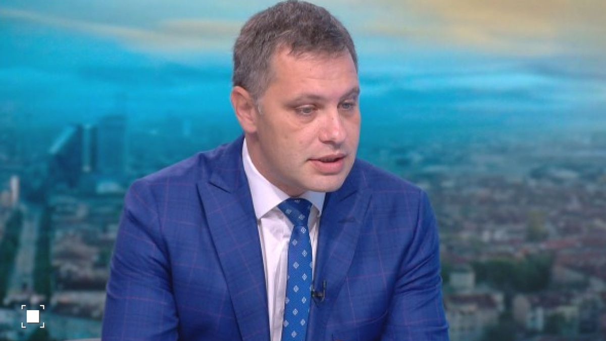 Александър Сиди: Няма как през референдум да се промени Конституцията