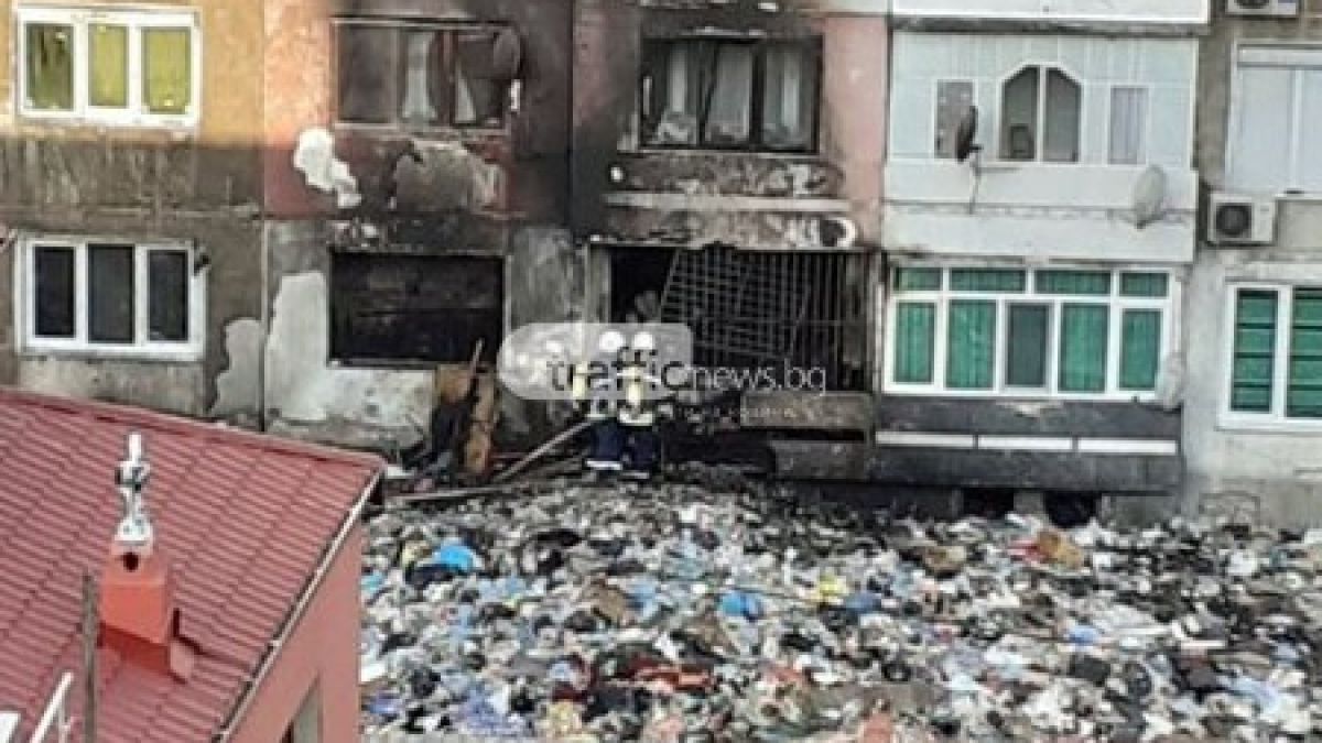 Взрив в Столипоново: Цял блок гори 