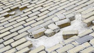 Репортаж на БЛИЦ: Протестиращите сътвориха нещо грозно в центъра на София 
