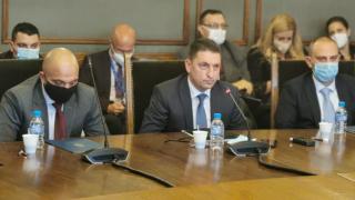 МВР с ексклузивни разкрития за безобразията на протестиращите ВИДЕО