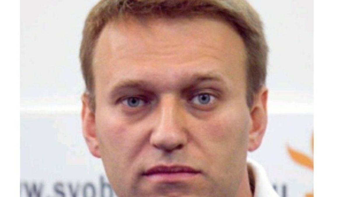Запорираха имуществото на Навални