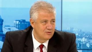 Проф. Асен Балтов със страшна прогноза за К-19: Ще стигне 30 000 случая до...