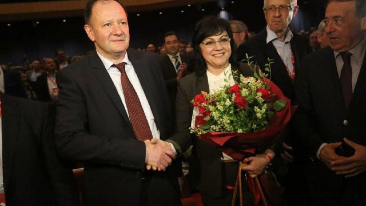 Конгресът на БСП започна със скандал! Миков отказа на Нинова, уличиха в измама... СНИМКИ