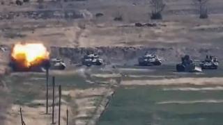 Външно с първа реакция след кървавите сблъсъци в Нагорни Карабах