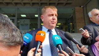 БЛИЦ TV: Каракачанов с важен коментар за купуването на F-16