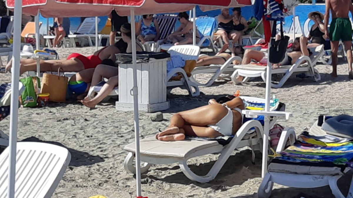 Алармираха за поредни безумия по морето ВИДЕО