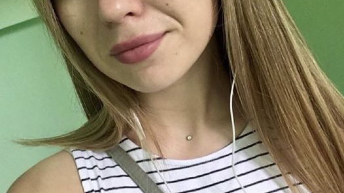 Красива студентка се качи на яхта с бизнесмен и потъна вдън земя 