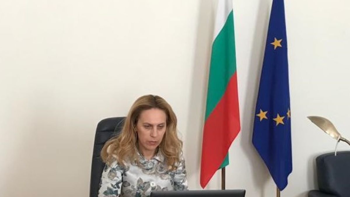 Властта проведе извънредно заседание, ето какви решения се взеха