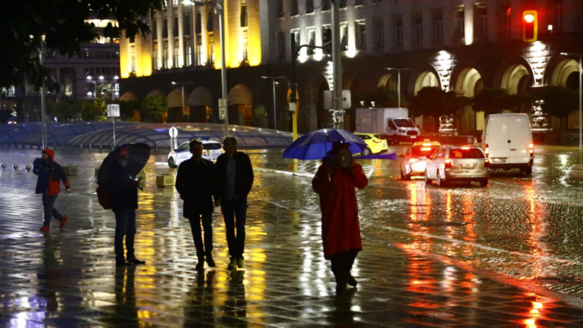 Протестиращите блокираха "Орлов мост"