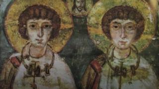 Черпят мъжете, чиито имена хем са уважавани, хем са слуги